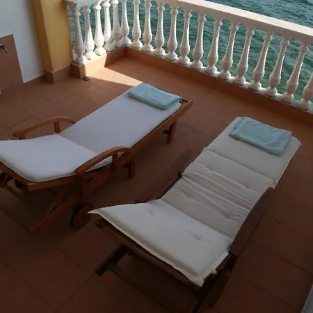 Holiday home George & Katerina *