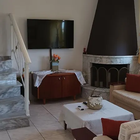 George & Katerina Holiday home