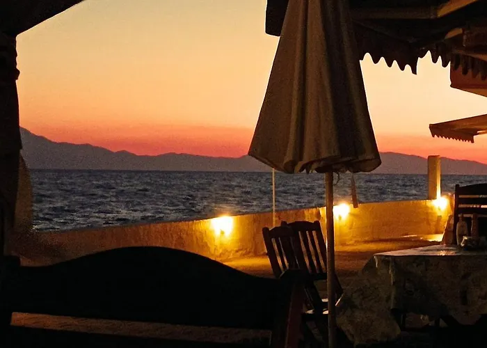 George & Katerina * Paralia Dionisiou